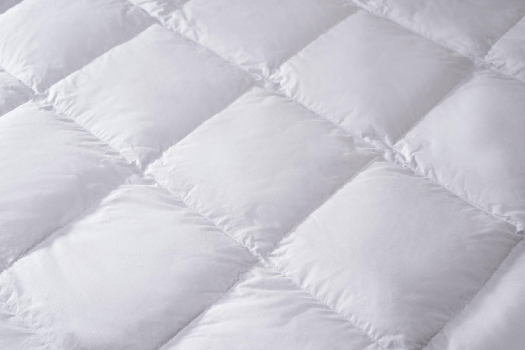 Couette naturelle qualité hôtel premium en duvet d'oie